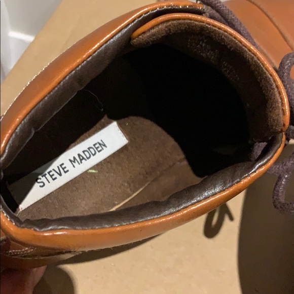 Leather brown ankle boots - Picture 4 of 5